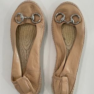 Gucci Espadrille flats
